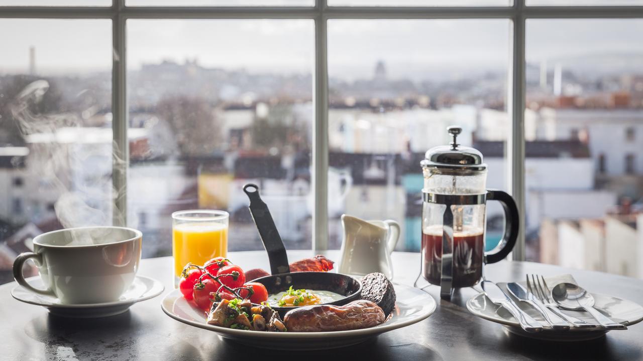 Number 38 Clifton Hotel Бристол Екстериор снимка